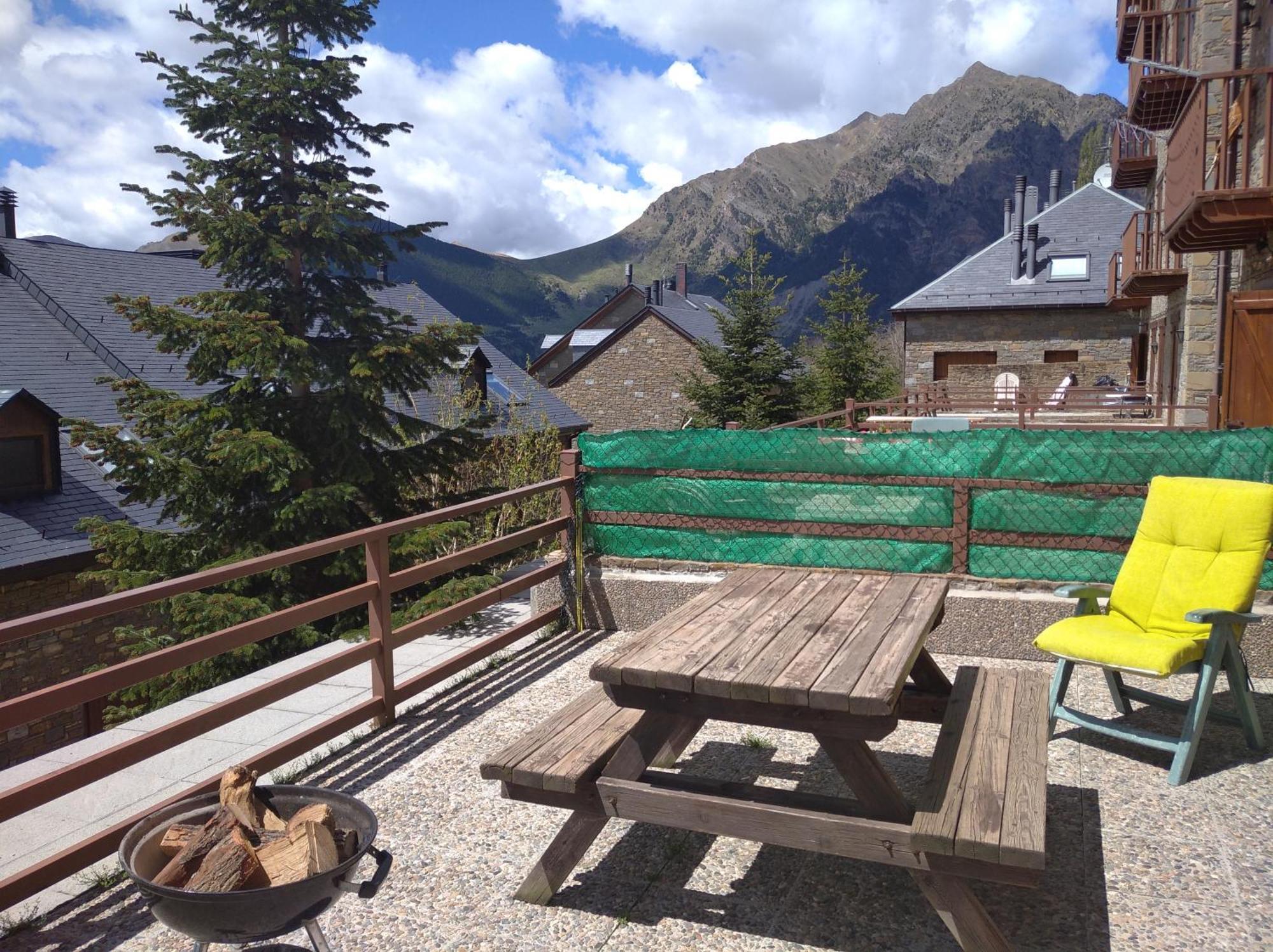 Apartamento Con Terraza Y Vistas Panoramicas En Tauell Apartment Exterior photo